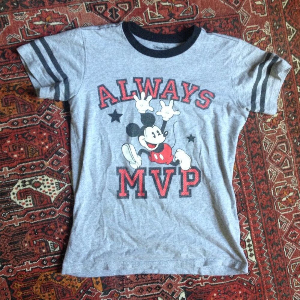 Disney Mickey Mouse Always MVP #28 Gray T Shirt Boys Childs Size 10/12 / L NWT